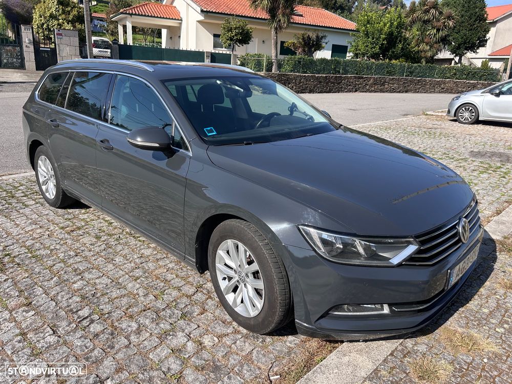 VW Passat 1.6 TDI Highline DSG - 3