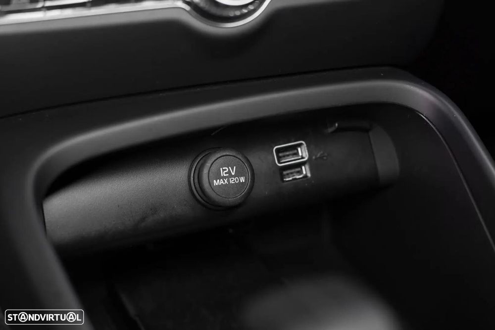 Volvo XC 40 1.5 T4 PHEV Inscription Expression - 37