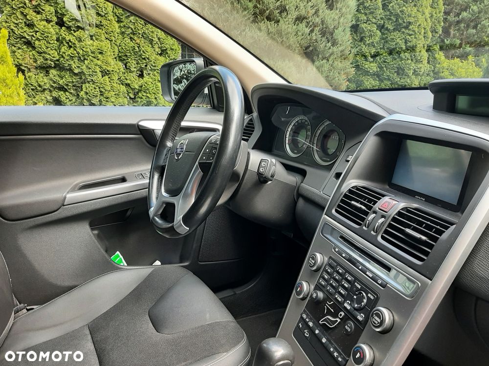 Volvo XC 60 - 13