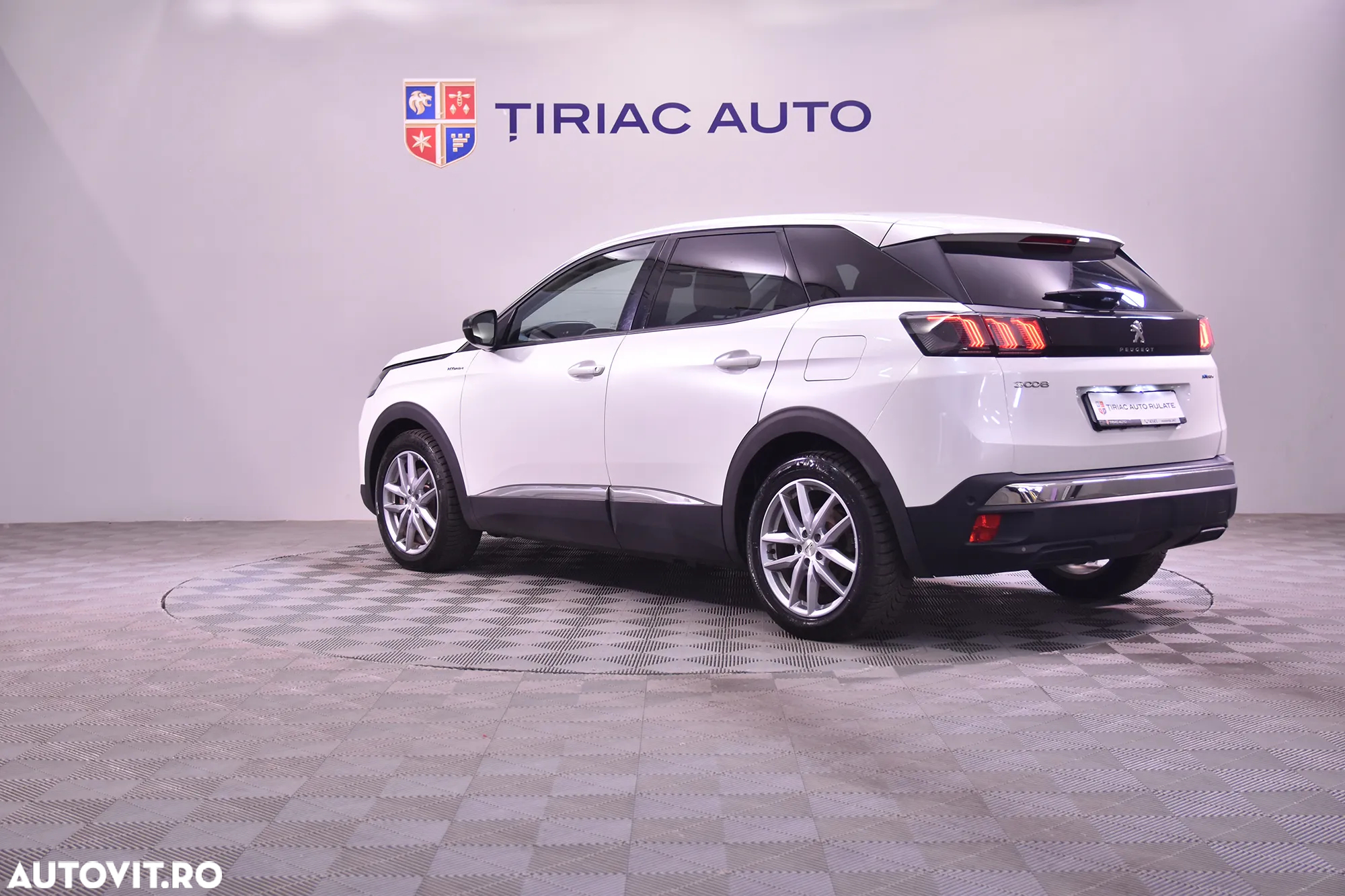 Peugeot 3008 - 3