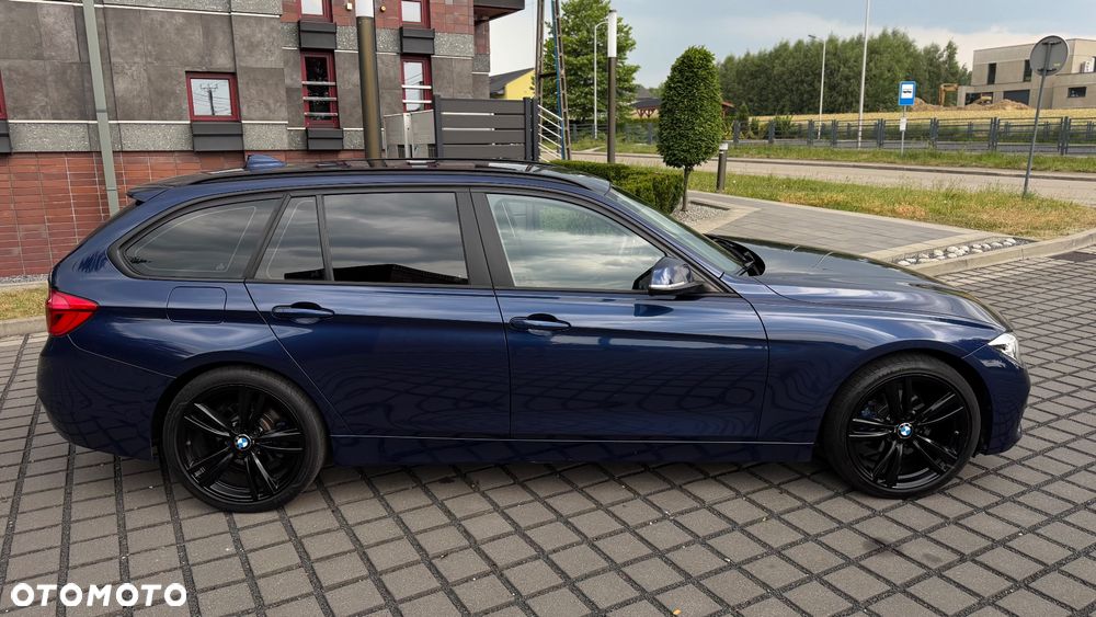 BMW Seria 3 320d Edition Luxury Line Purity - 7