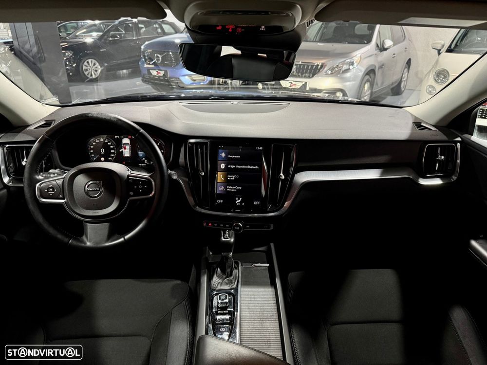 Volvo V60 2.0 D3 Momentum Plus Geartronic - 26