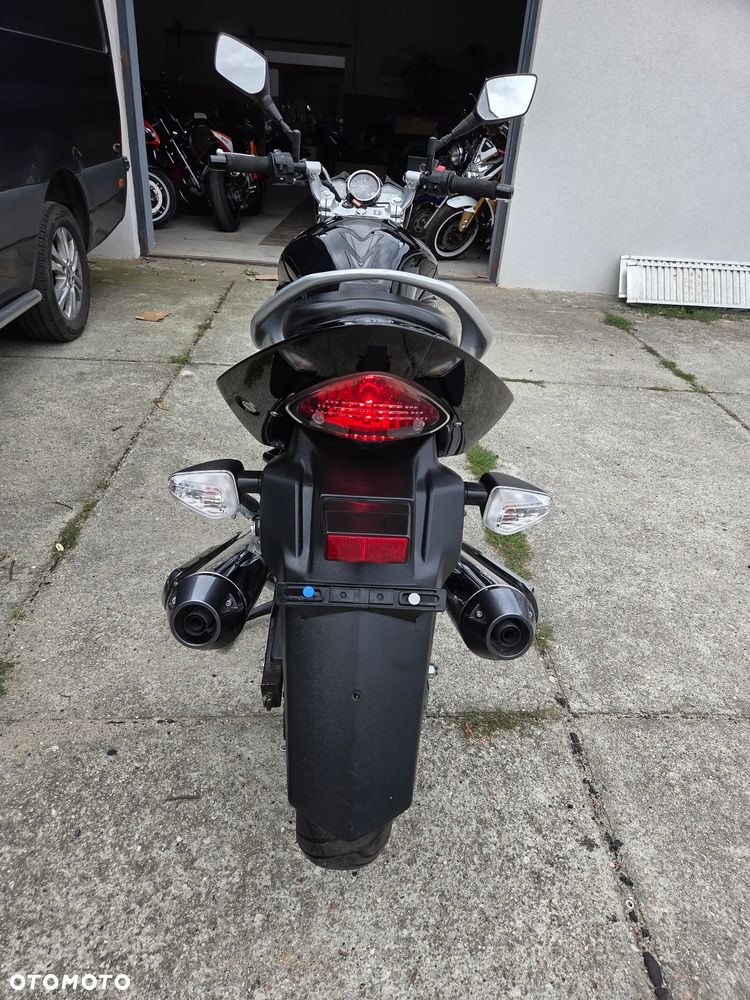 Suzuki GW 250 - 9