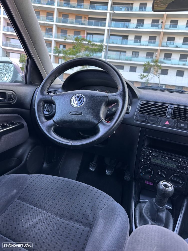 VW Golf 1.4i Conceptline - 8