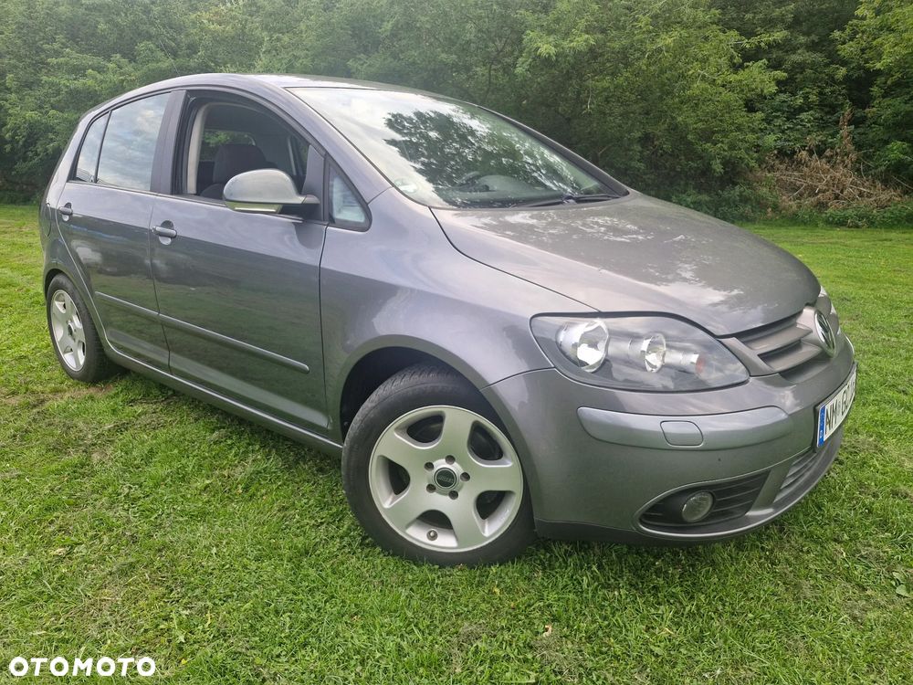 Volkswagen Golf Plus - 8