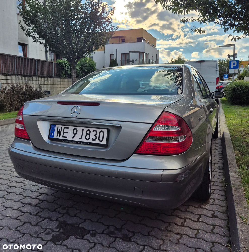Mercedes-Benz Klasa E 200 Kompressor Automatik Classic - 5