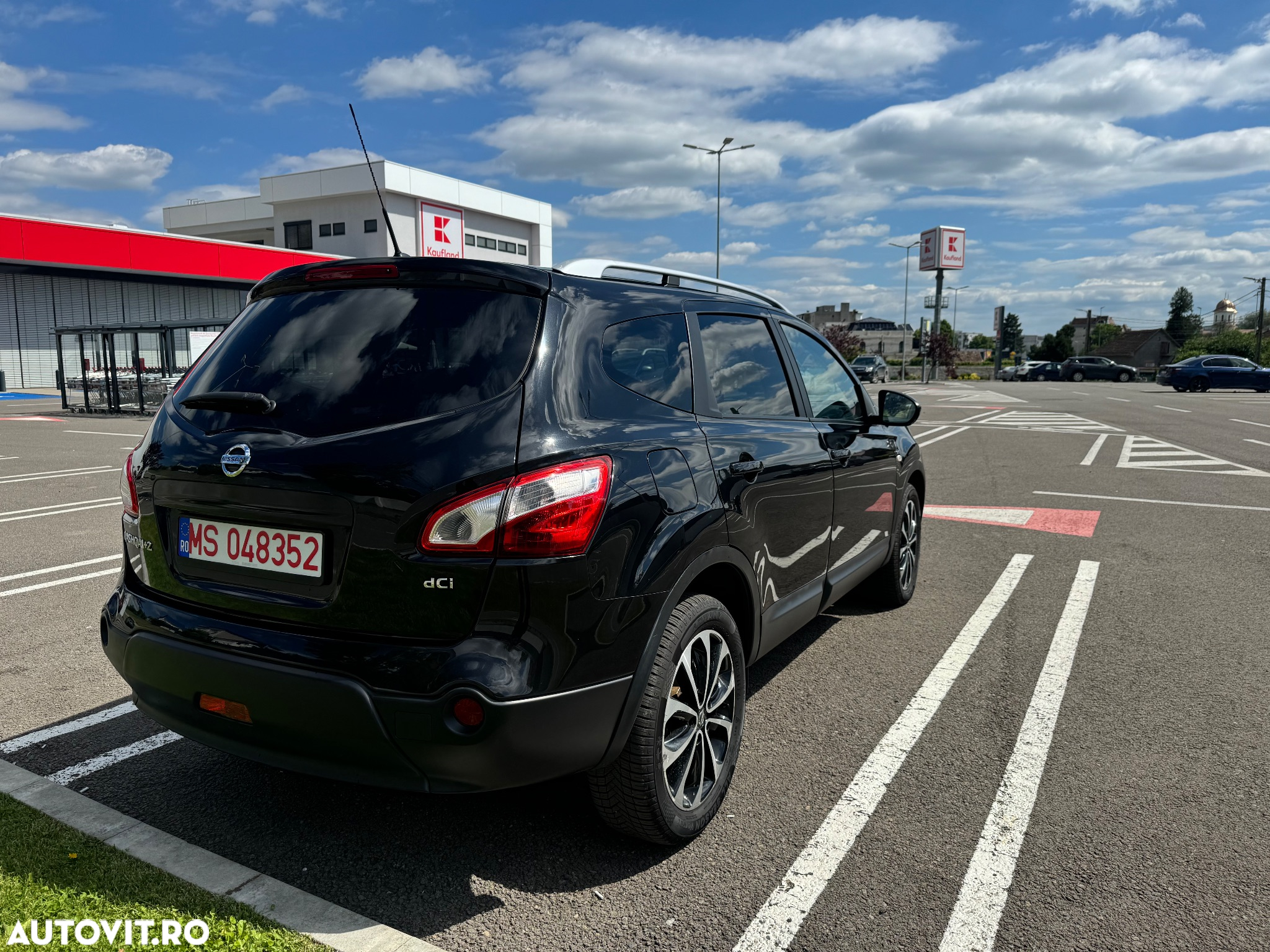 Nissan Qashqai+2 2.0 dCi DPF Acenta - 5
