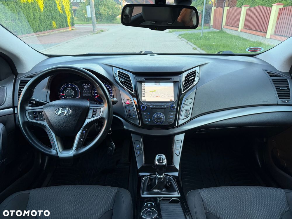 Hyundai i40 i40cw 1.6 Fifa World Cup Edition - 6