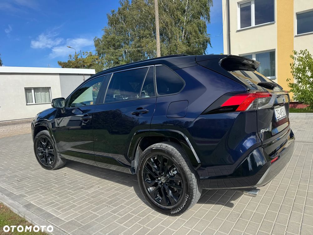 Toyota RAV4 - 4