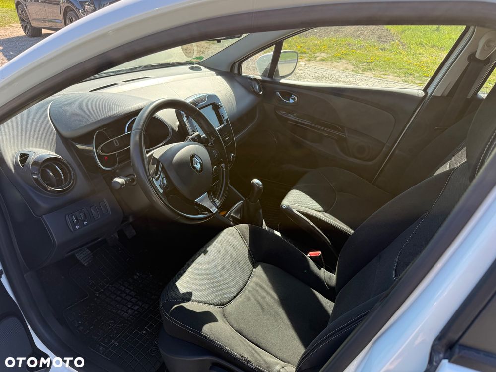 Renault Clio 1.2 16V 75 Business - 5