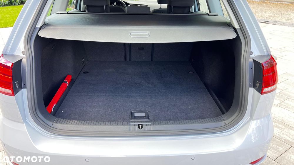 Volkswagen Golf 1.6 TDI BMT Comfortline - 26