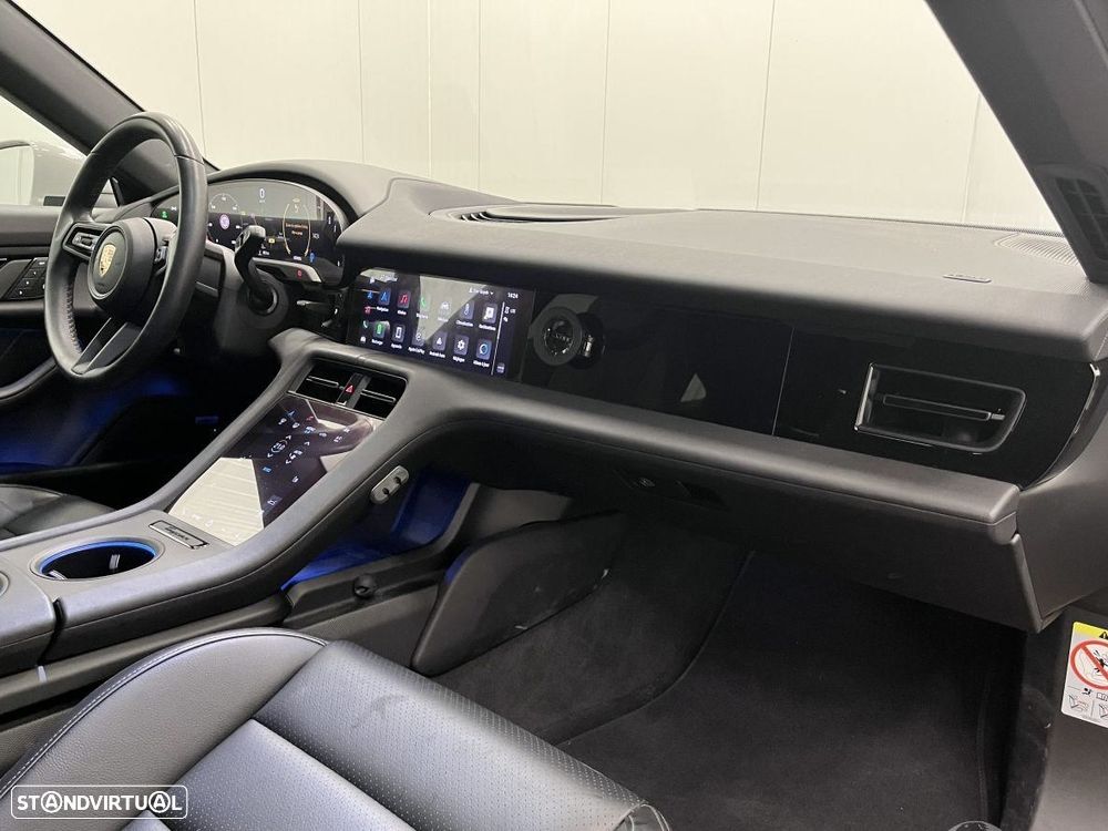 Porsche Taycan Bateria Performance Plus - 11
