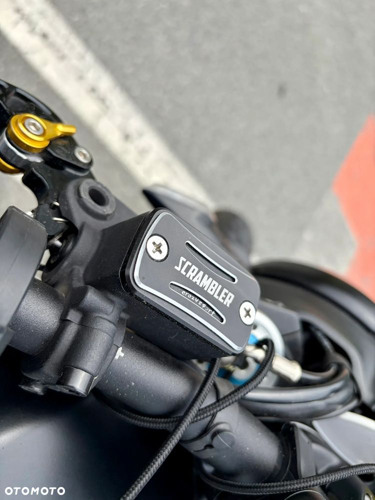 Ducati Scrambler - 15