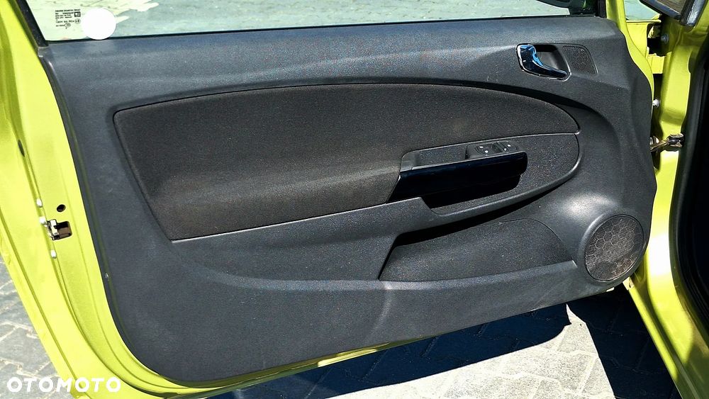 Opel Corsa - 19
