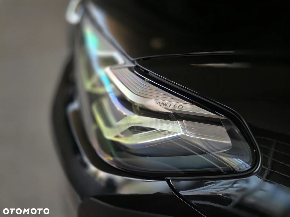 BMW Seria 5 520d xDrive MHEV - 7