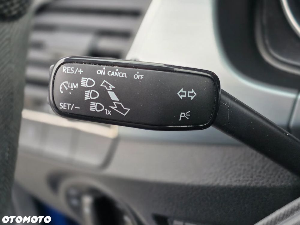 Skoda Fabia 1.0 TSI Ambition Plus - 38