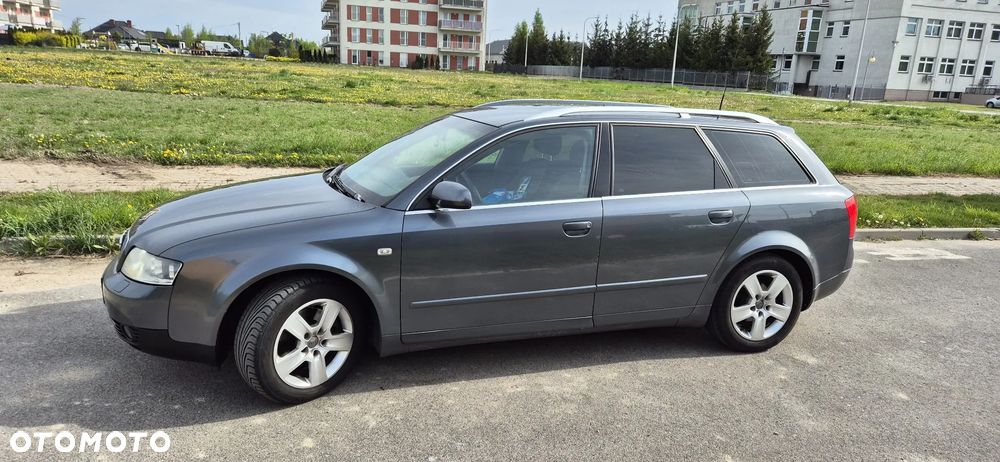 Audi A4 Avant 2.4 Multitronic - 1