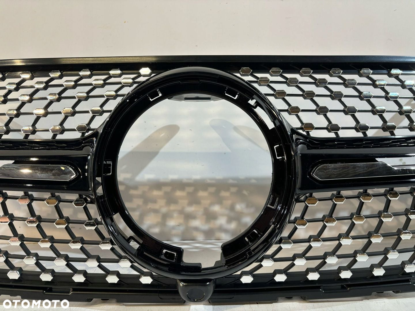 MERCEDES W253 GLC LCI AMG Grill Atrapa GT - 17074 - 5