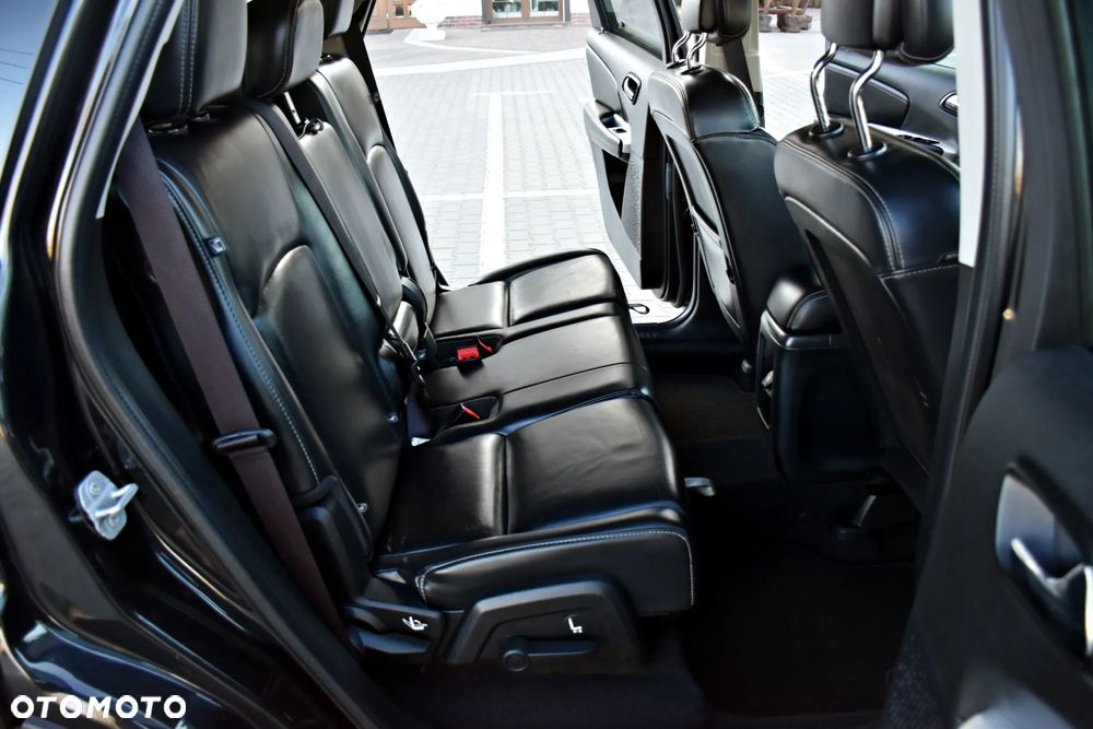 Fiat Freemont 2.0 Multijet 16V DPF Automatik Allrad Black Code - 28