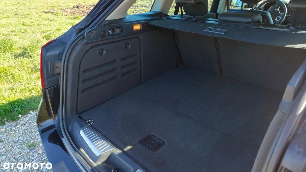 Renault Laguna dCi 150 FAP Bose - 12