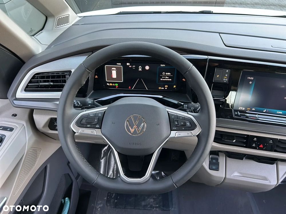 Volkswagen Multivan 2.0 TDI L2 Family DSG - 16