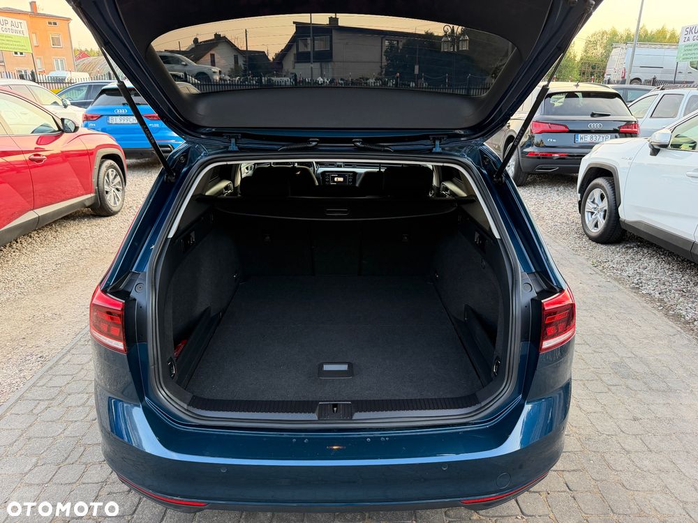 Volkswagen Passat 1.5 TSI EVO Business - 17