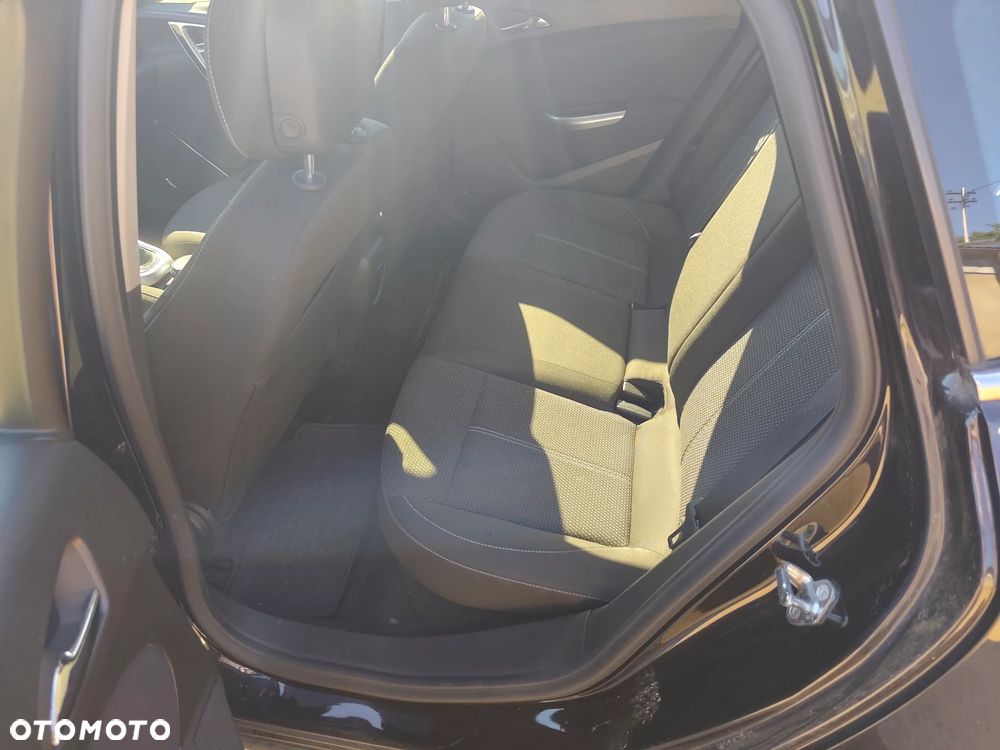Opel Astra 1.4 ecoFLEX Sport - 18