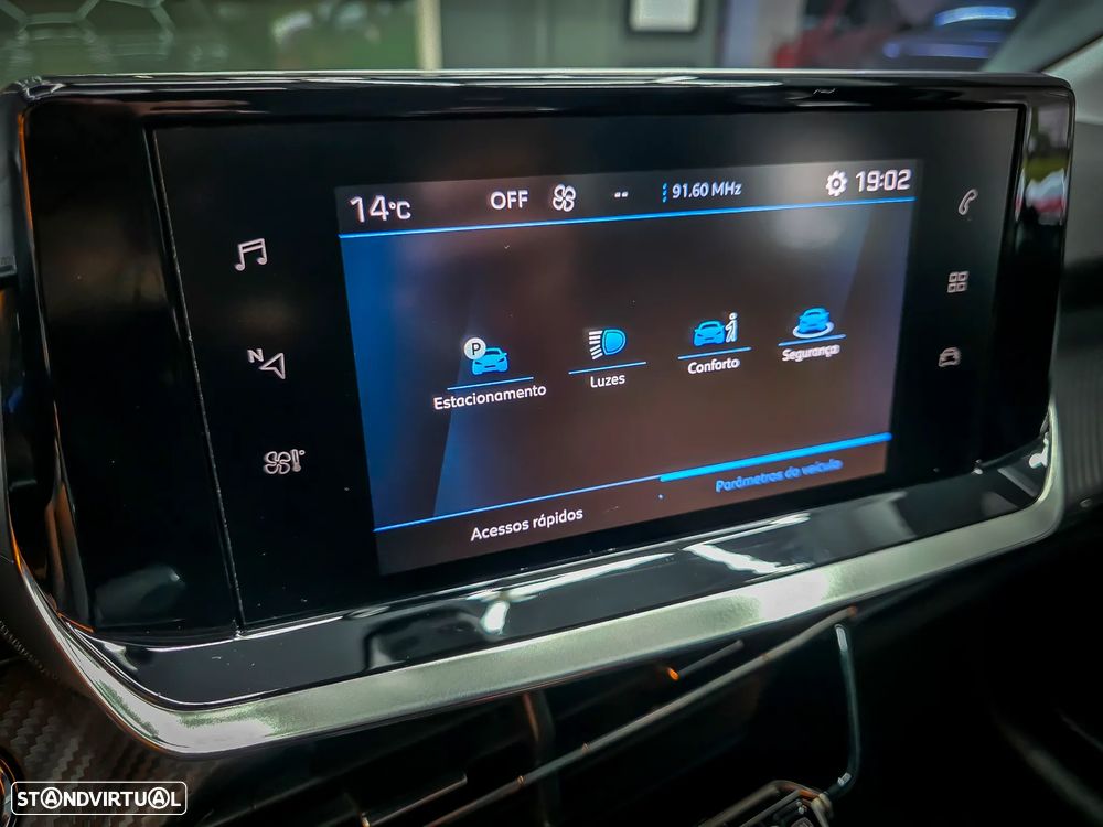 Peugeot 208 1.2 PureTech Allure Pack EAT8 - 31