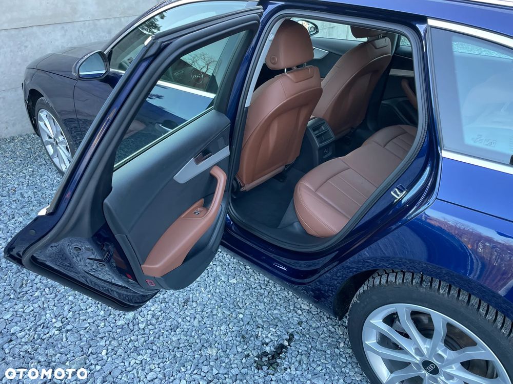 Audi A4 Avant - 16