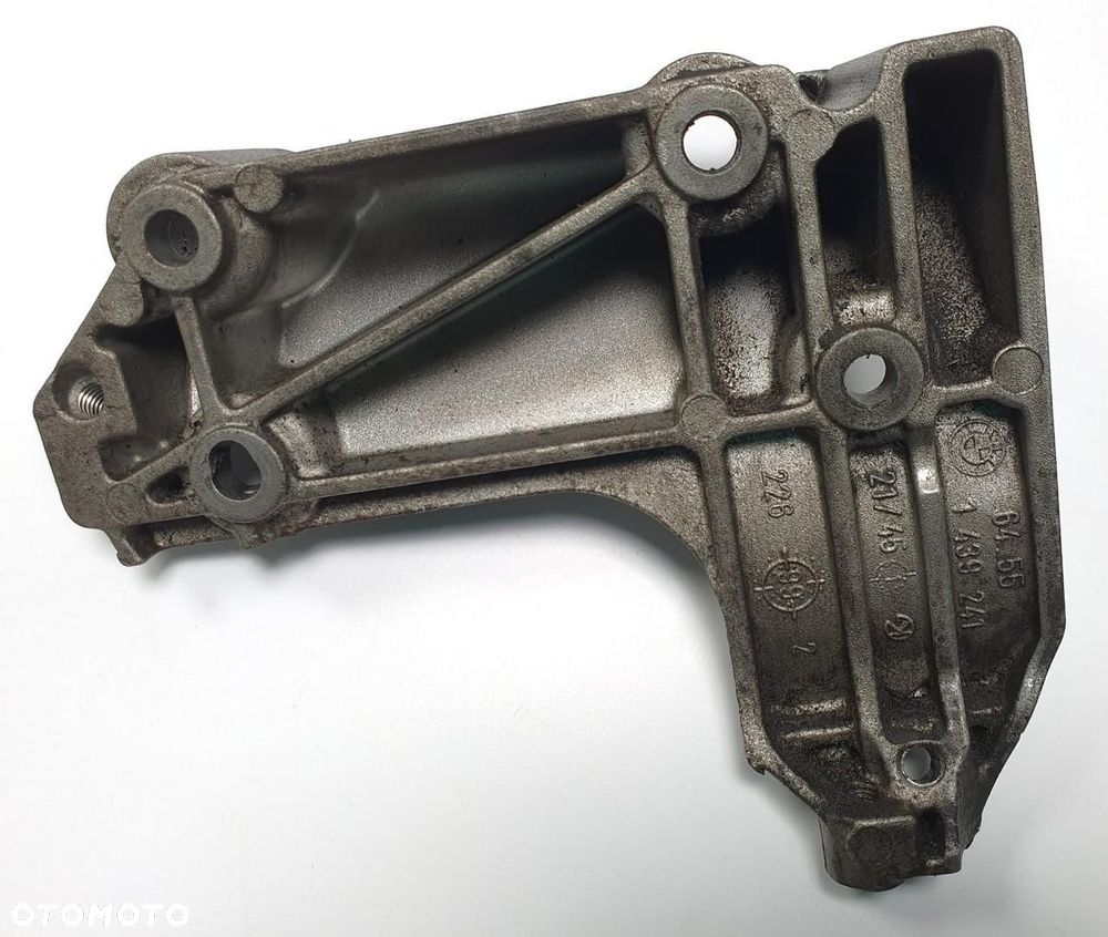 ŁAPA WSPORNIK SPRĘŻARKI BMW 3 E46 2.0 B 1439241 - 2