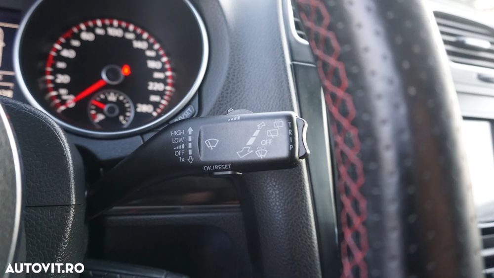 Volkswagen Golf 2.0 GTI - 21
