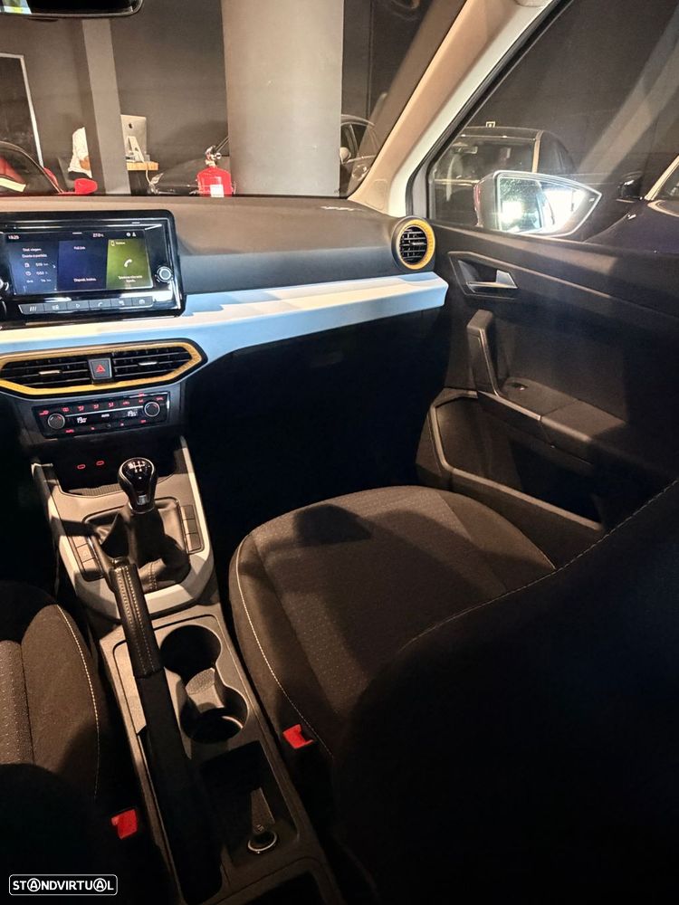 SEAT Arona 1.0 TSI Style — fotografia 42