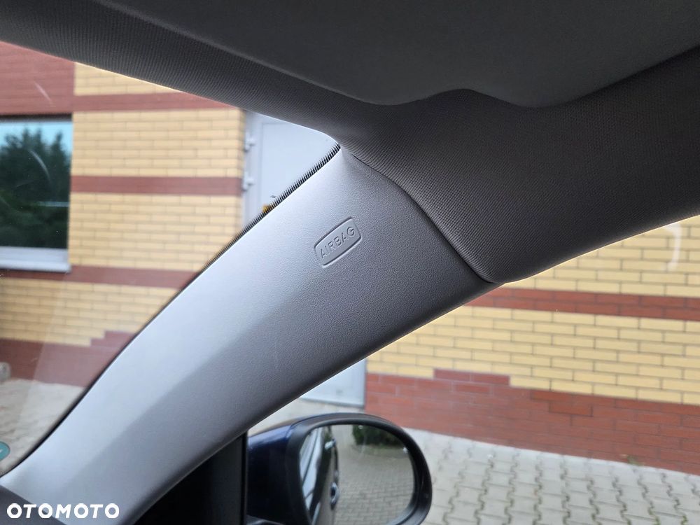 Volkswagen Tiguan 2.0 TDI DPF 4Motion DSG Sport & Style - 24