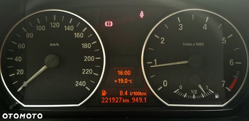 BMW Seria 1 - 19