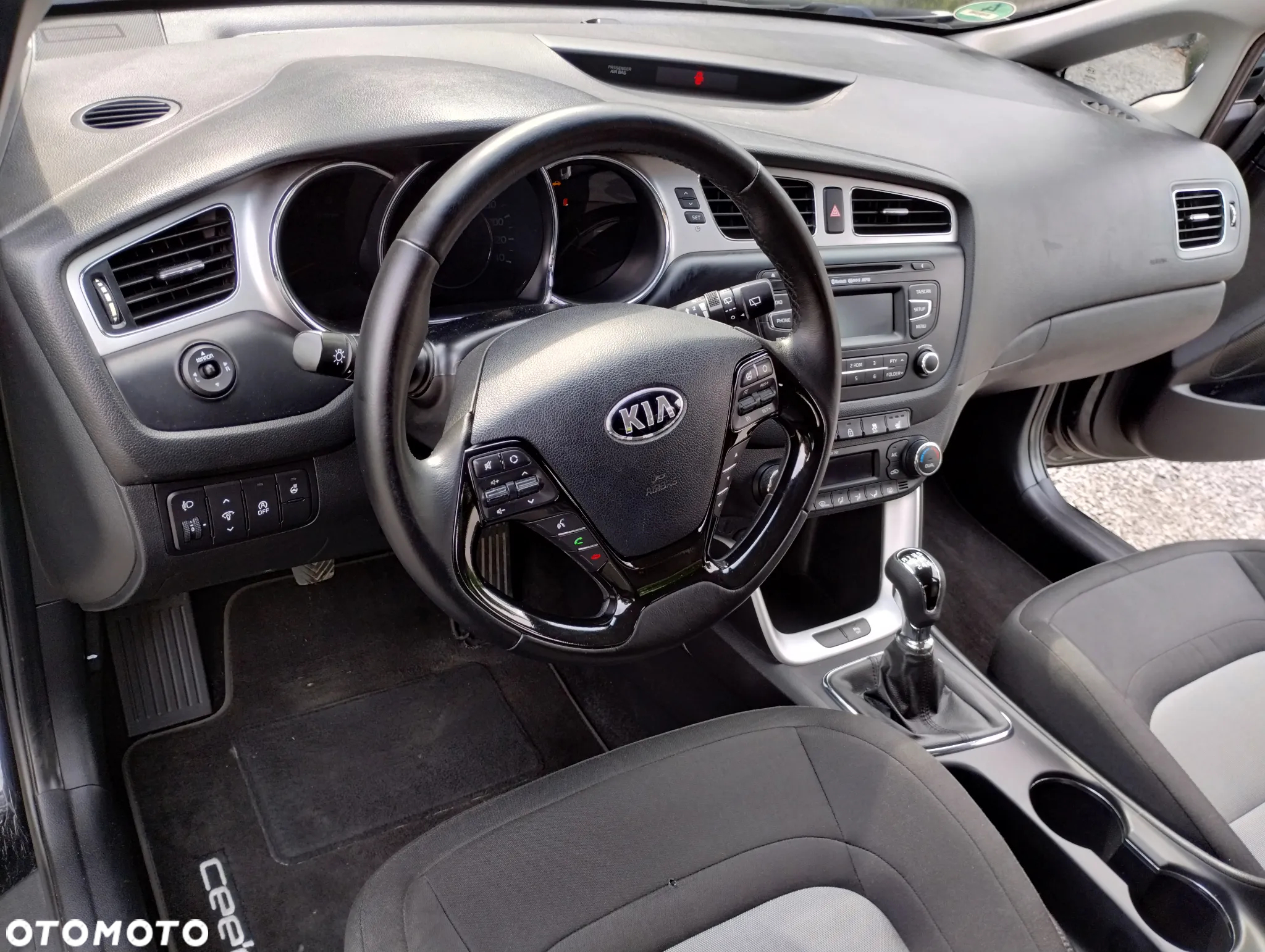 Kia Ceed 1.6 CRDi 128 ISG SW Spirit - 22