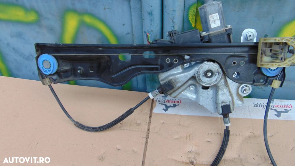 Macara cu motoras electric Opel Astra J an 2009-2018 cod 13350757 LH - 4