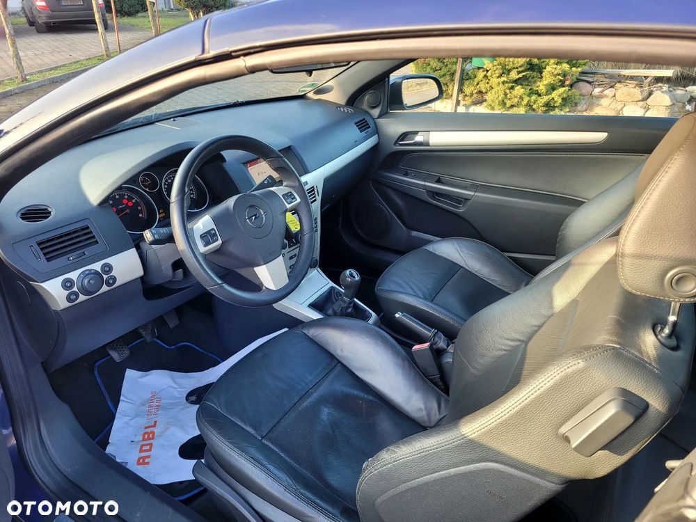 Opel Astra 1.6 Edition - 15