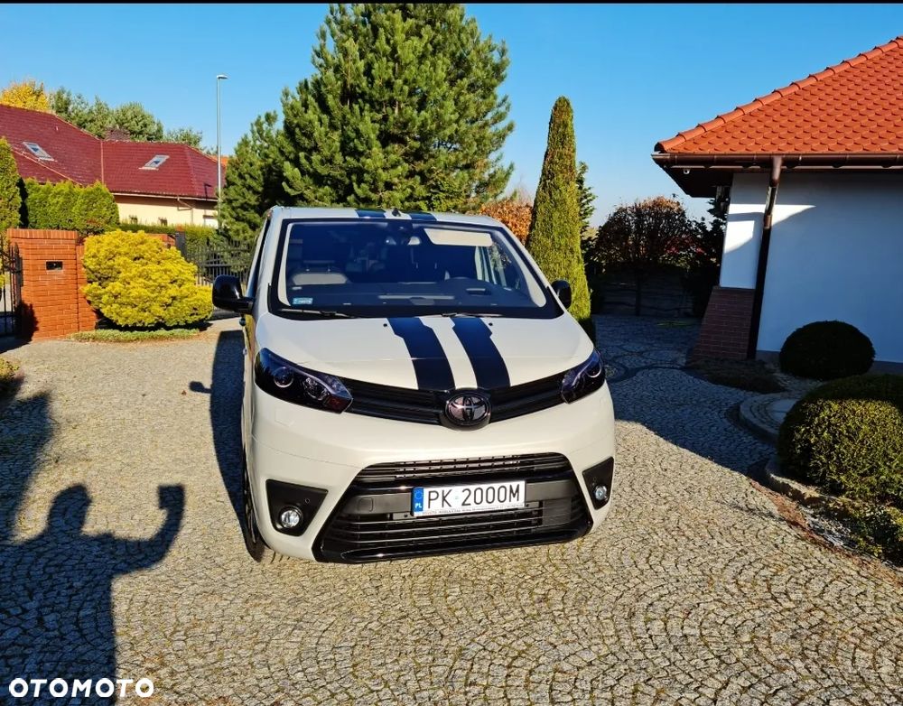 Toyota Proace Verso - 2
