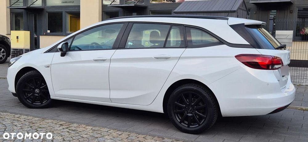 Opel Astra 1.5 D Start/Stop 2020 - 29