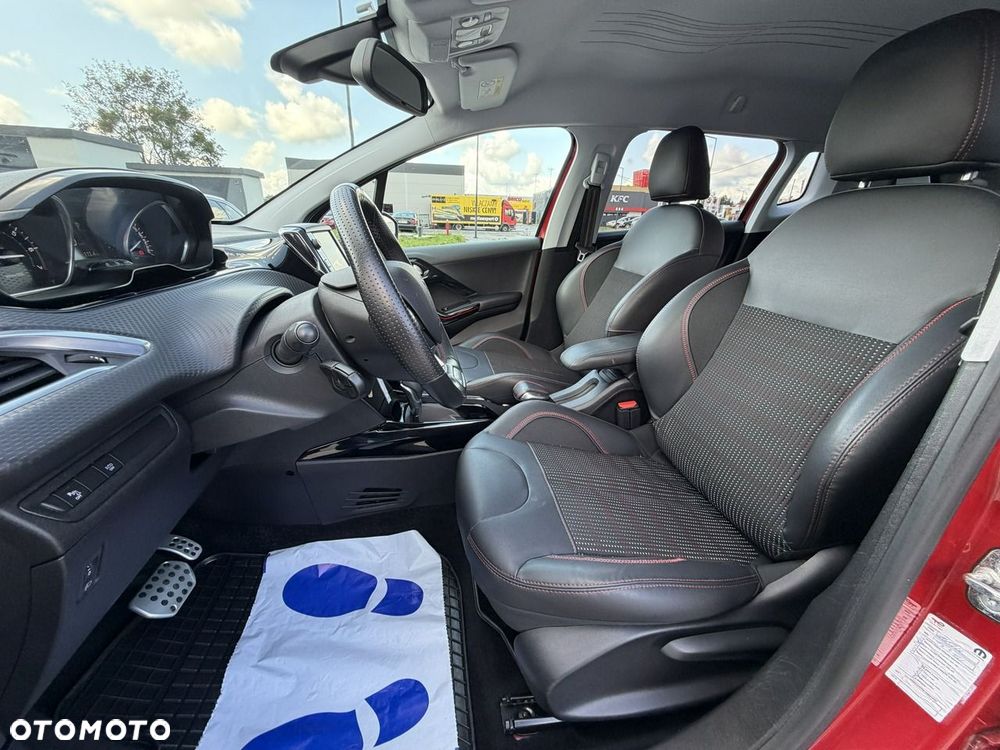 Peugeot 2008 - 17