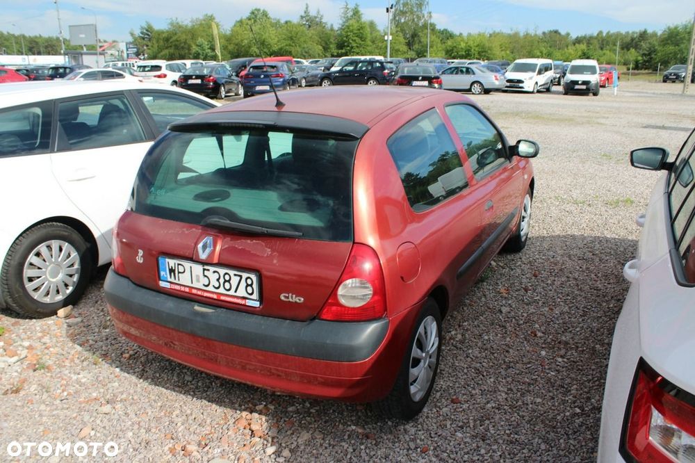 Renault Clio - 3