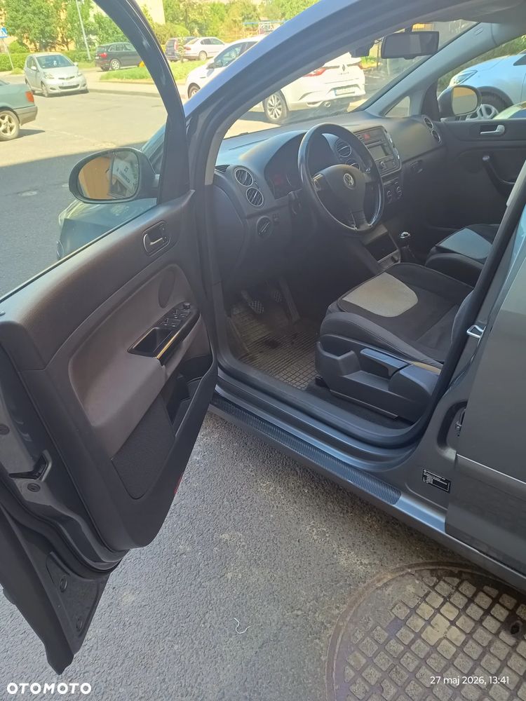 Volkswagen Golf - 9