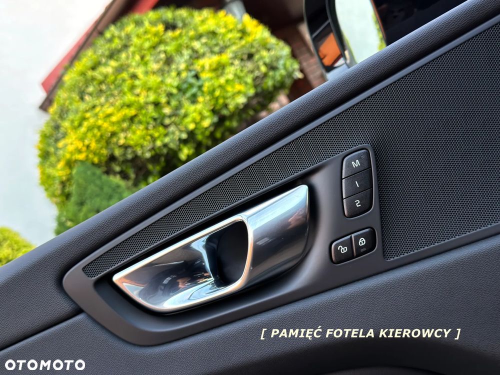 Volvo XC 60 B4 D Geartronic Inscription - 12