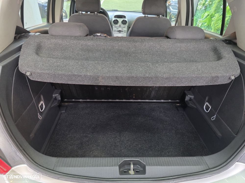 Opel Corsa 1.2 Connect - 21