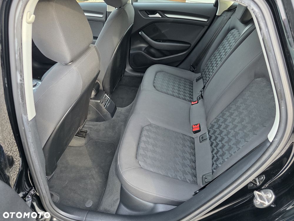 Audi A3 Sportback 2.0 TDI Sport - 17