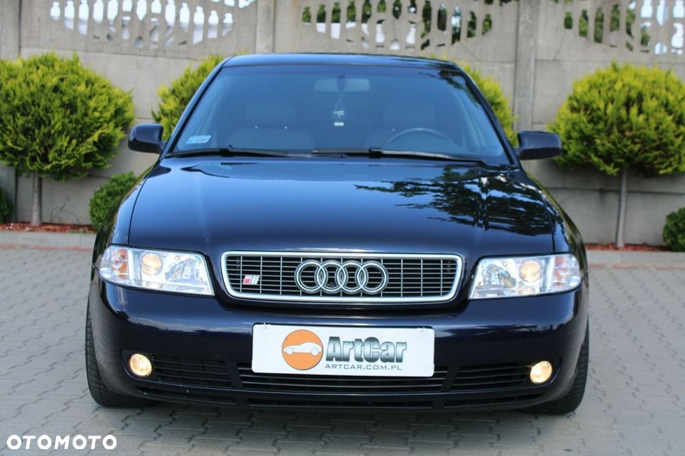 Audi A4 Limousine 1.8T - 10