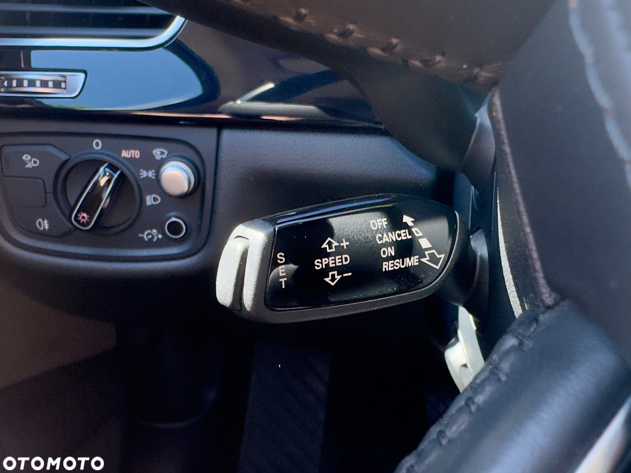 Audi A8 - 11