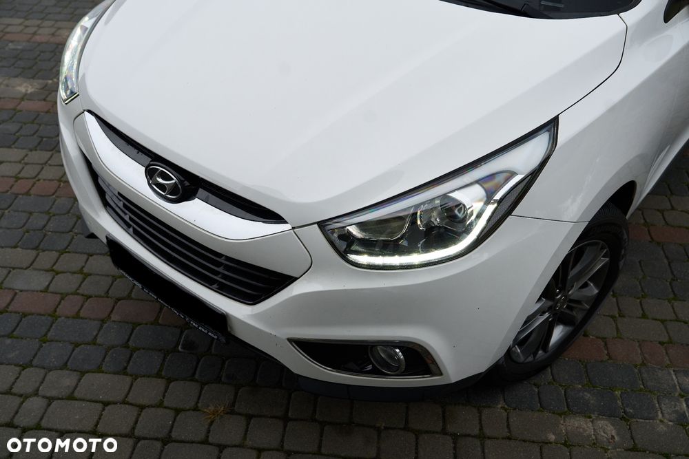 Hyundai ix35 1.6 2WD Fifa World Cup Edition - 10