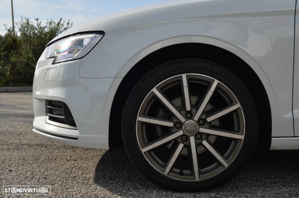 Audi A3 Limousine 30 TFSI - 20