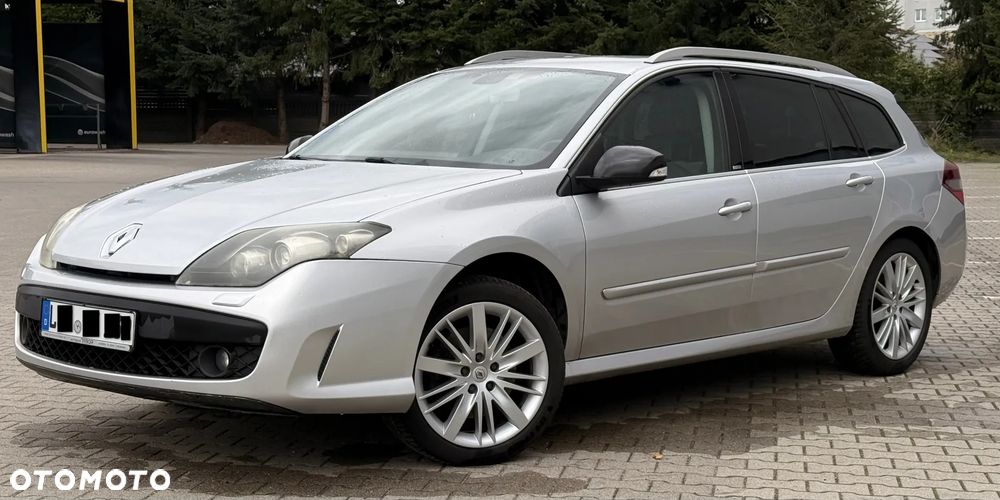 Renault Laguna dCi 150 FAP GT - 34